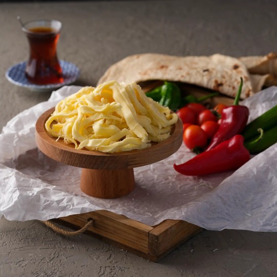 Yağlı Çeçil Peyniri Kaşarcızade