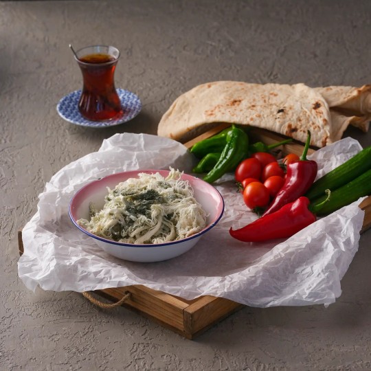 Göğermiş Çeçil Peyniri – Doğal Küflü Lezzet | Kaşarcızade