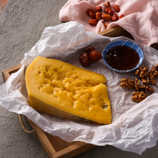 Kaşarcızade Gravyer Peyniri