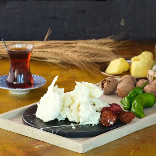 Yaprak Tulum Peyniri – Katkısız Doğal Lezzet | Kaşarcızade